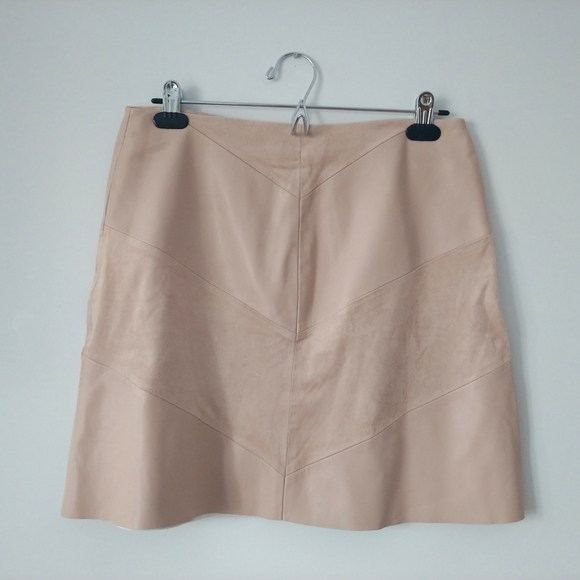 Zara Faux leather/suede Skirt - Picture 1 of 5